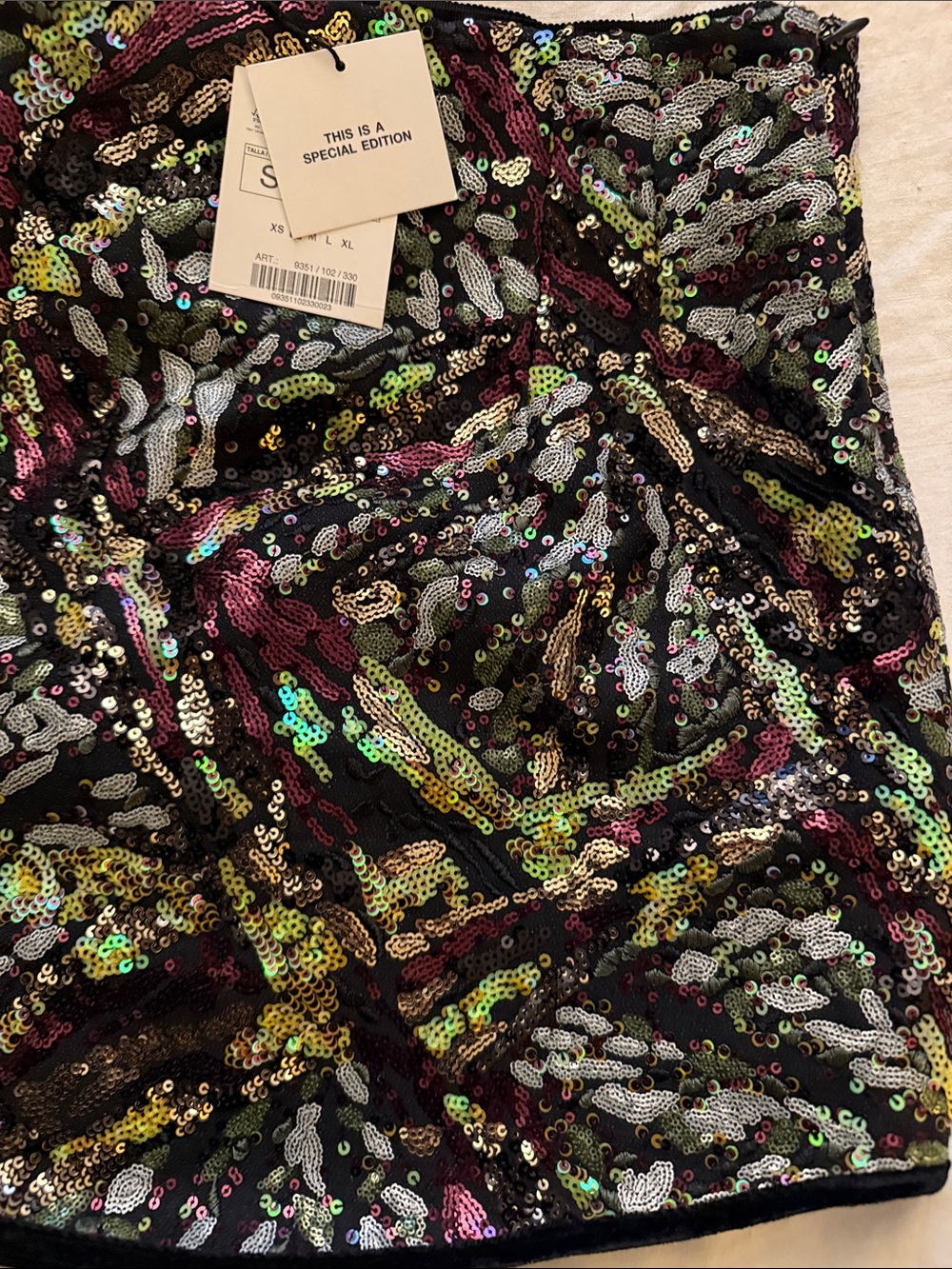 Zara NWT multicolor Sequin Mini Skirt on black underlay size Small - Picture 6 of 14
